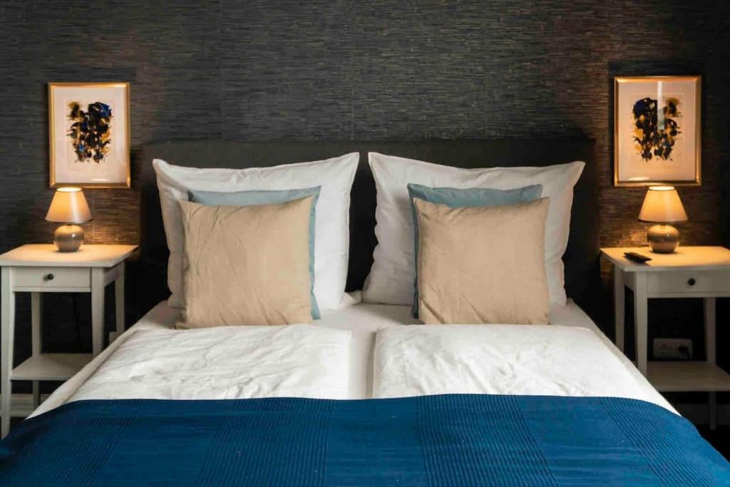 Zentrales Luxury Appartement Бремен Екстериор снимка